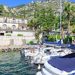 Leonardo Da Vinci 4* Limone sul Garda