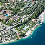 Leonardo Da Vinci 4* Limone sul Garda