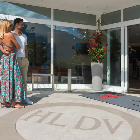 Otel Leonardo Da Vinci Limone sul Garda