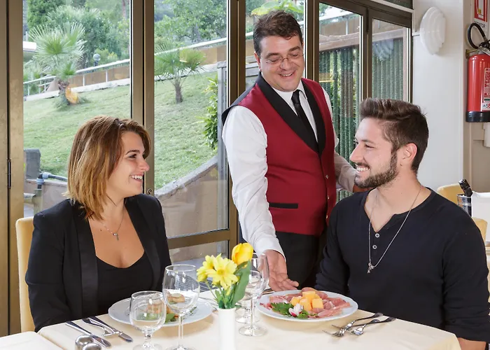 Hotel Leonardo Da Vinci Limone sul Garda
