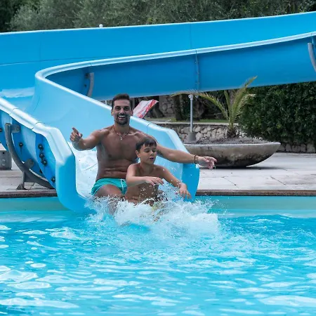 Leonardo Da Vinci 4* Limone sul Garda