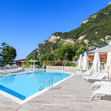 Hotel Leonardo Da Vinci 4*