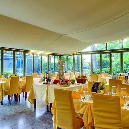 Leonardo Da Vinci 4*