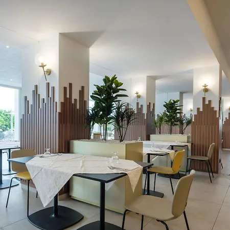 Leonardo Da Vinci 4* Limone sul Garda