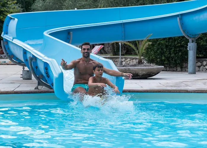 Leonardo Da Vinci 4* Limone sul Garda