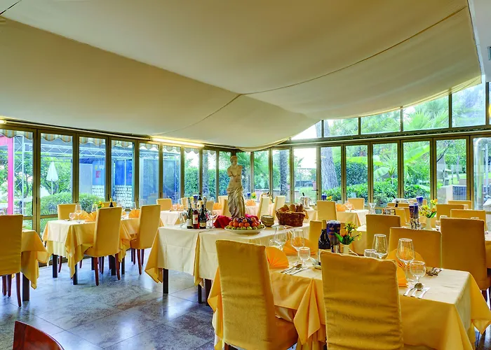 Leonardo Da Vinci 4*