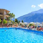 Leonardo Da Vinci Ξενοδοχείο Limone sul Garda